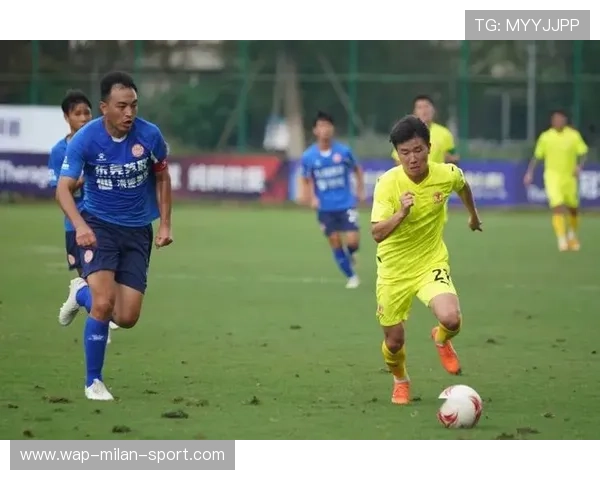 成都蓉城拜合拉木高速插上，禁区内抢点推射得手